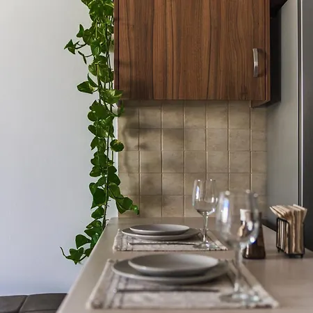 Apartament Creative 1br Pool View With Covered Parking *