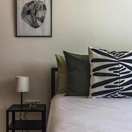 Creative 1br Pool View With Covered Parking Livadhia