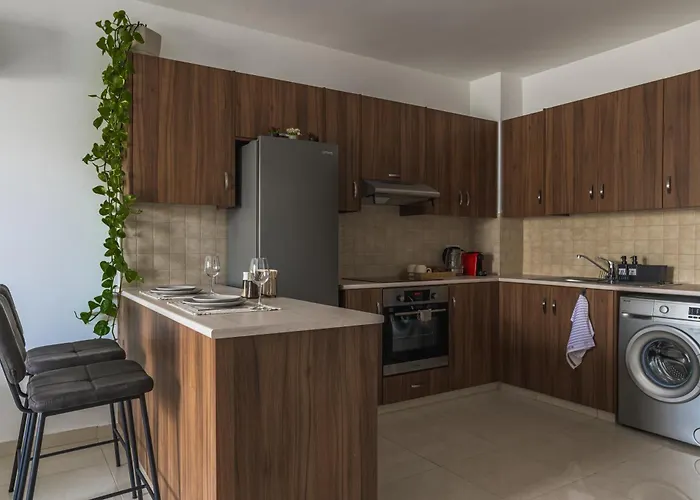 Creative 1br Pool View With Covered Parking Apartmán Livadhia